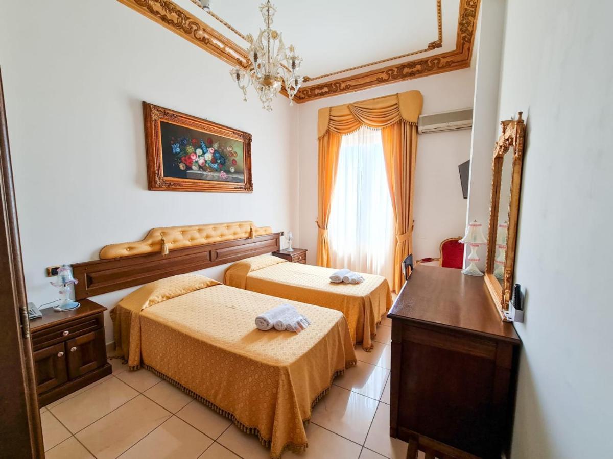 Euro Hotel Iglesias Dış mekan fotoğraf