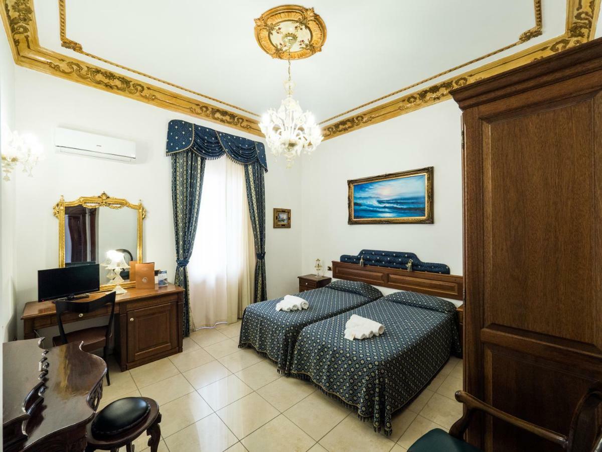Euro Hotel Iglesias Dış mekan fotoğraf