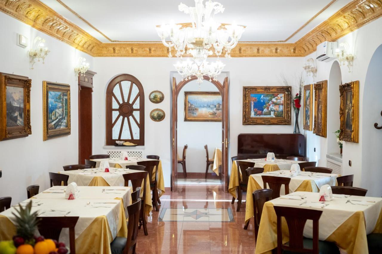 Euro Hotel Iglesias Dış mekan fotoğraf