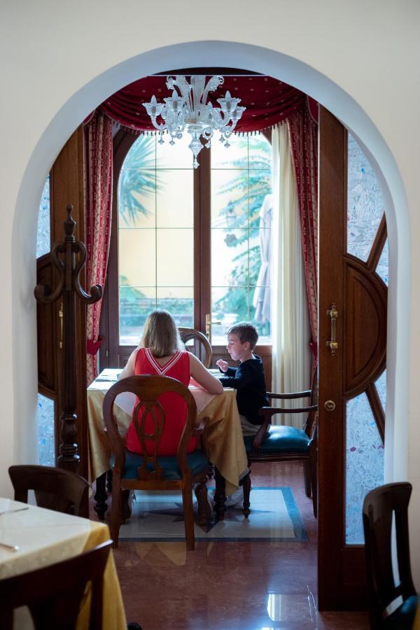 Euro Hotel Iglesias Dış mekan fotoğraf