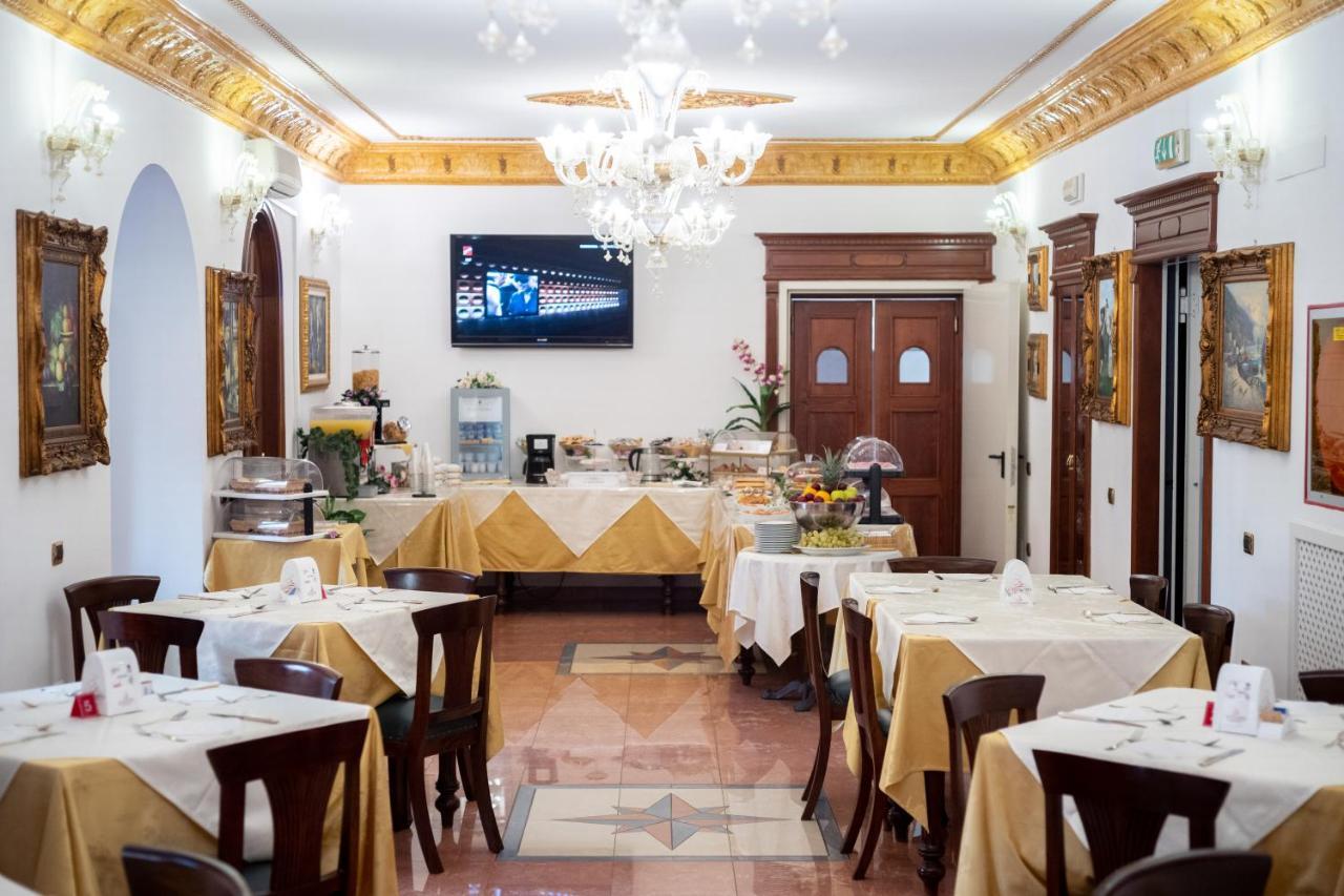 Euro Hotel Iglesias Dış mekan fotoğraf
